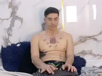 Chaturbate Live Sex of michaelblackwood_