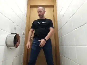Chaturbate Private Sex Chat of spanishharddick