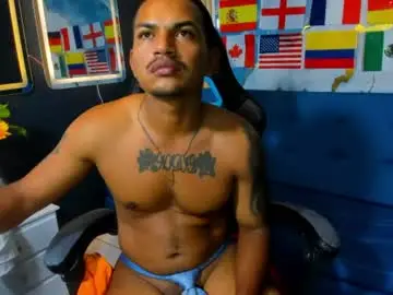 Chaturbate Adult Video Chat of steven_walkerr