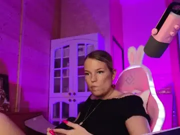 Chaturbate Live Porn of findom_lady_shine