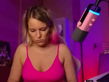 Chaturbate Sex Chat of findom_lady_shine