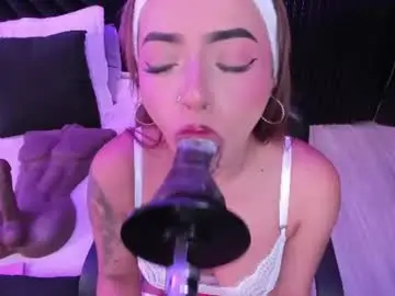 Chaturbate Sex Cam of miiaamonroee