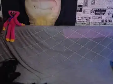 Chaturbate Free Porn Cam of g1vememoney