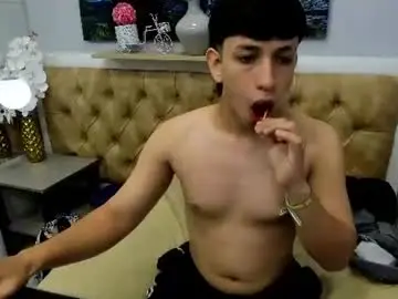 Chaturbate Sex Cam of adrianfranko