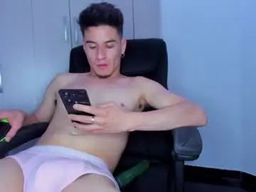 Chaturbate Live Porn of dominic_radccliffe