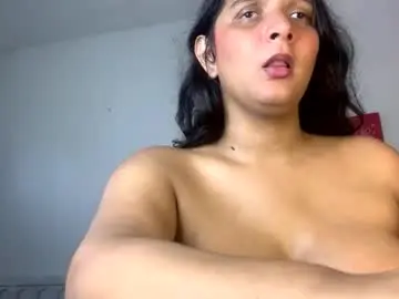 Chaturbate Live Porn of moni_moni2
