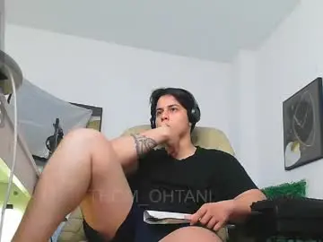 Chaturbate Live Porn of thom_ohtani
