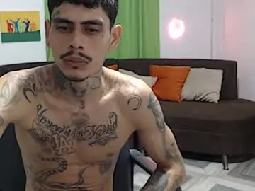 Chaturbate Nude Webcam of alpha_zom