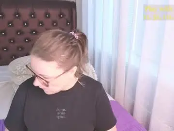 Chaturbate Live Porn of cute_darina