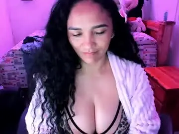 Chaturbate Adult Webcam of rayza_mature_