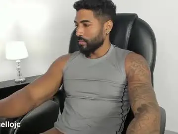 Chaturbate Adult Video Chat of xtipp3r