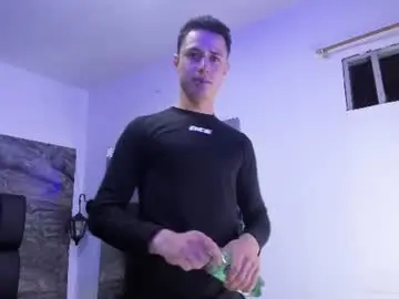 Chaturbate Live Sex of clark_kush