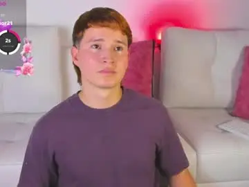 Chaturbate Free Live Porn of eragonbooy02