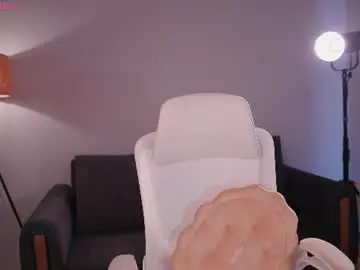Chaturbate Live Porn of gigilee_