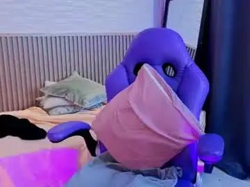 Chaturbate Sex Cam of milena_lawson