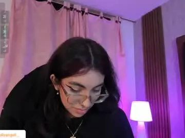 Chaturbate Nude Webcam of molly__a