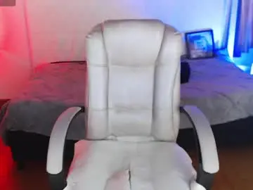 Chaturbate Free Live Porn of tiana_27