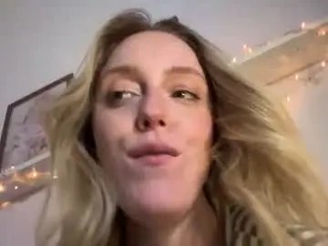 Chaturbate Live Sex of emmaonlyx1