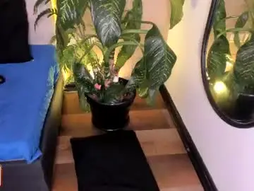 Chaturbate Best live sex cam show of sara_mac_