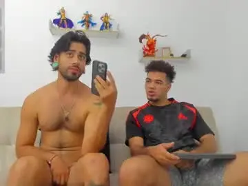 Chaturbate Best live sex cam show of straight__friends