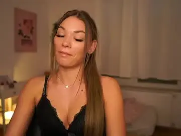 Chaturbate Sex Cam of chloe_lux18