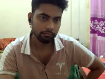 Chaturbate Live Sex Cam of birbikrom104