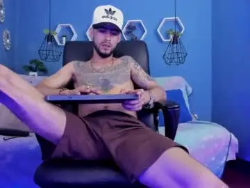 Chaturbate Nude Webcam of harold_999