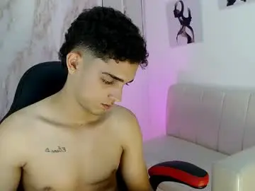 Chaturbate Live Porn of nathan_shimmer