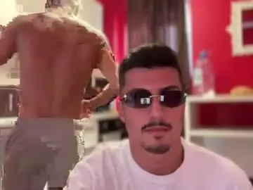 Chaturbate Live Sex Cam of gitanoboy4