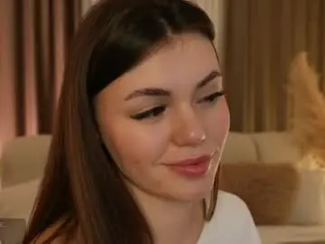 Chaturbate Live Sex Cam of alessamay