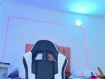 Chaturbate Best live sex cam show of naomi_diamond_