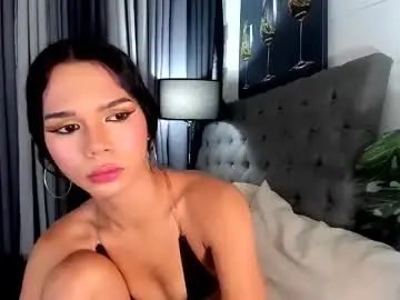 Chaturbate Nude Webcam of asianpetiteprincess