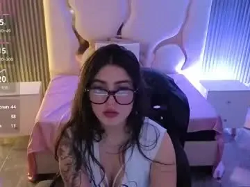 Chaturbate Live Sex of dahia_tay