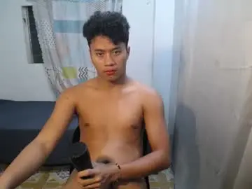 Chaturbate Free Live Porn of naughtyhot_star19