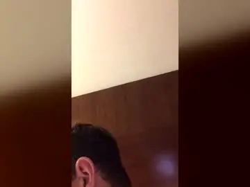 Chaturbate Free Porn Cam of tommyboy64735