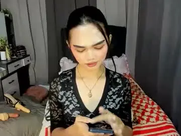 Chaturbate Best live sex cam show of naughty_emmats