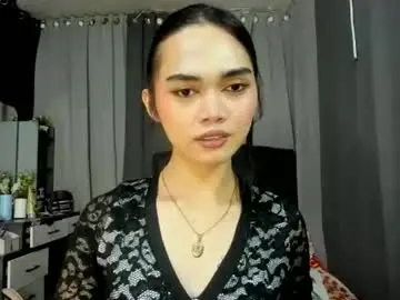 Chaturbate Free Live Porn of naughty_emmats
