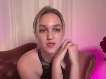 Chaturbate Adult Webcam of _velvetaura_