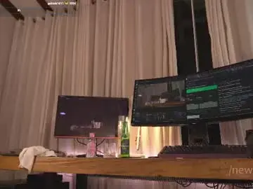 Chaturbate Live Sex Cam of newivy
