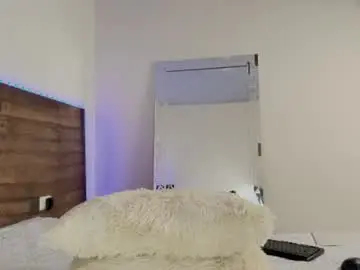 Chaturbate Live Porn of valeska_rousee