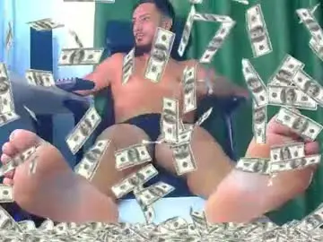 Chaturbate Live Porn of andrewbanner