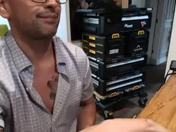 Chaturbate Live Sex of eguevara555500