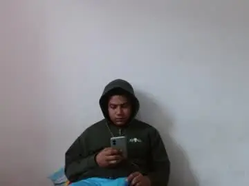 Chaturbate Live Porn of giant_feet
