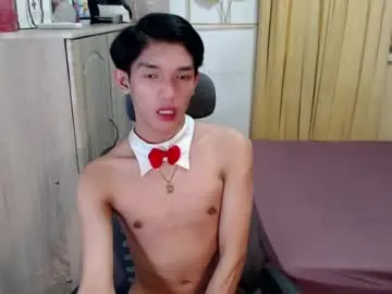 Chaturbate Live Sex Cam of urasian_john20