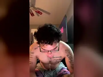 Chaturbate Live Sex Cam of kingoftheknight