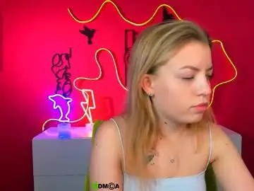 Chaturbate Live Porn of lyra_donna