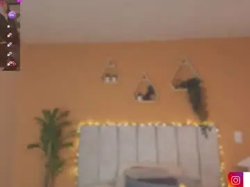 Chaturbate Nude Webcam of valerycolins