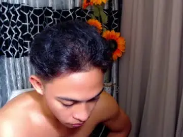 Chaturbate Live Sex Cam of hunk_edward