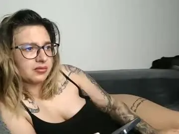Chaturbate Adult Video Chat of larysalovexxx94