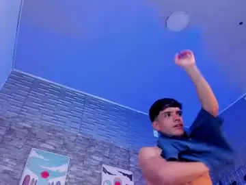 Chaturbate Watch Live Sex Cams of ianrice_
